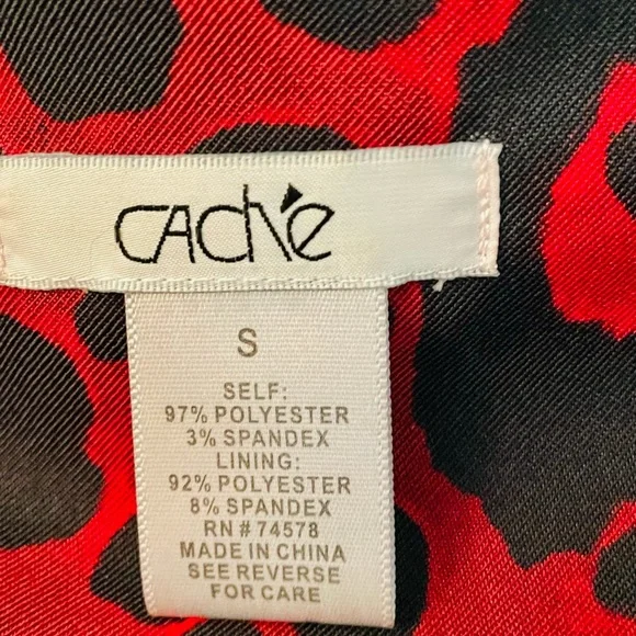 Cache Rain Coat ❤️🖤 - Picture 8 of 8